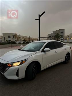 نیسان سێنترا